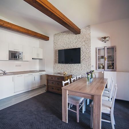 Apartmany U Papousku Jindřichŭv Hradec Dış mekan fotoğraf